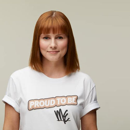 essence | Pretty Natural Hydrating Foundation | Medium, Buildable Coverage for a Natural Skin Look | Formulated with Hyaluronic Acid and Aloe Vera | Gluten Free, Paraben Free, Oil Free, Alcohol Free | Vegan & Cruelty Free