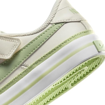 NIKE Boy's Sneakers Shoes